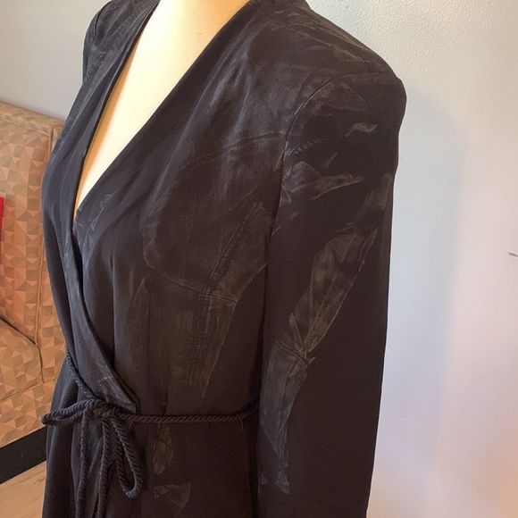 [Giorgio Armani] Vintage Black Pattern Wrap Dress - Size 4 - Picture 4 of 8